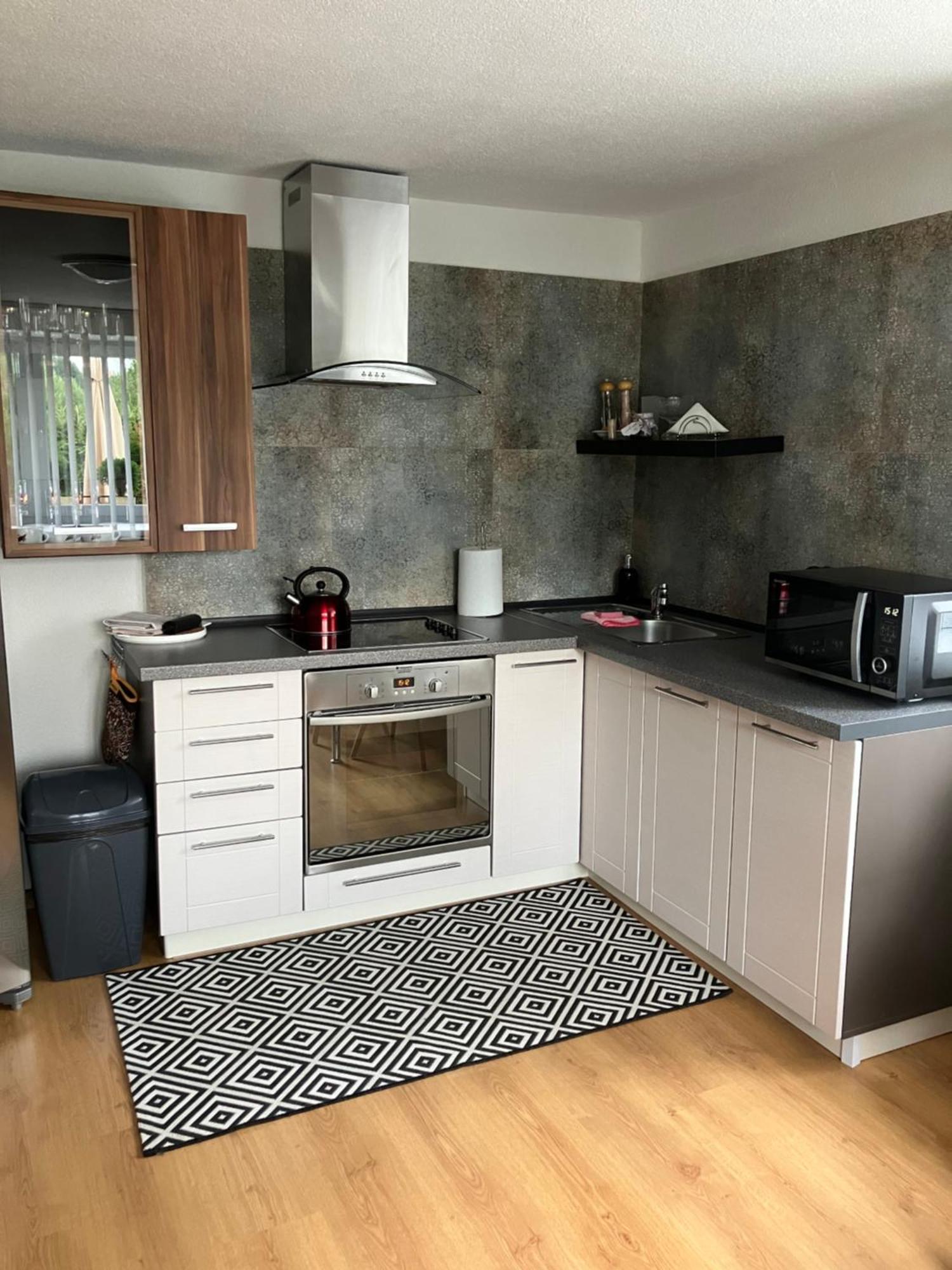 Apartman Karin Huty Экстерьер фото